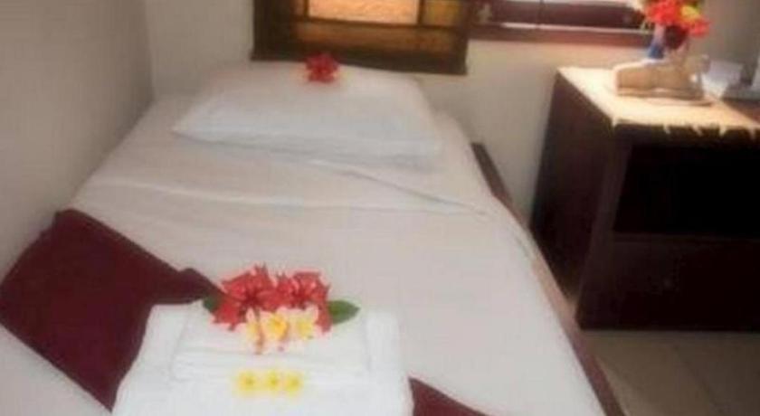 Al-Isha Dharamshala Hotel Kuta Lombok Eksteriør billede