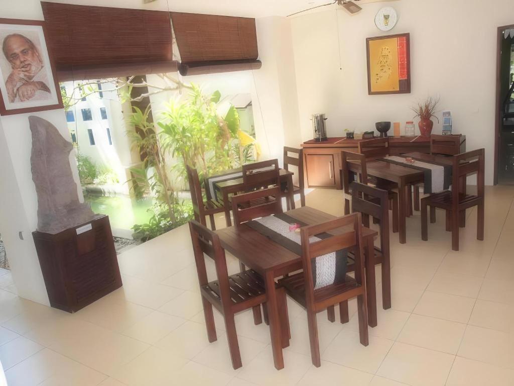 Al-Isha Dharamshala Hotel Kuta Lombok Eksteriør billede