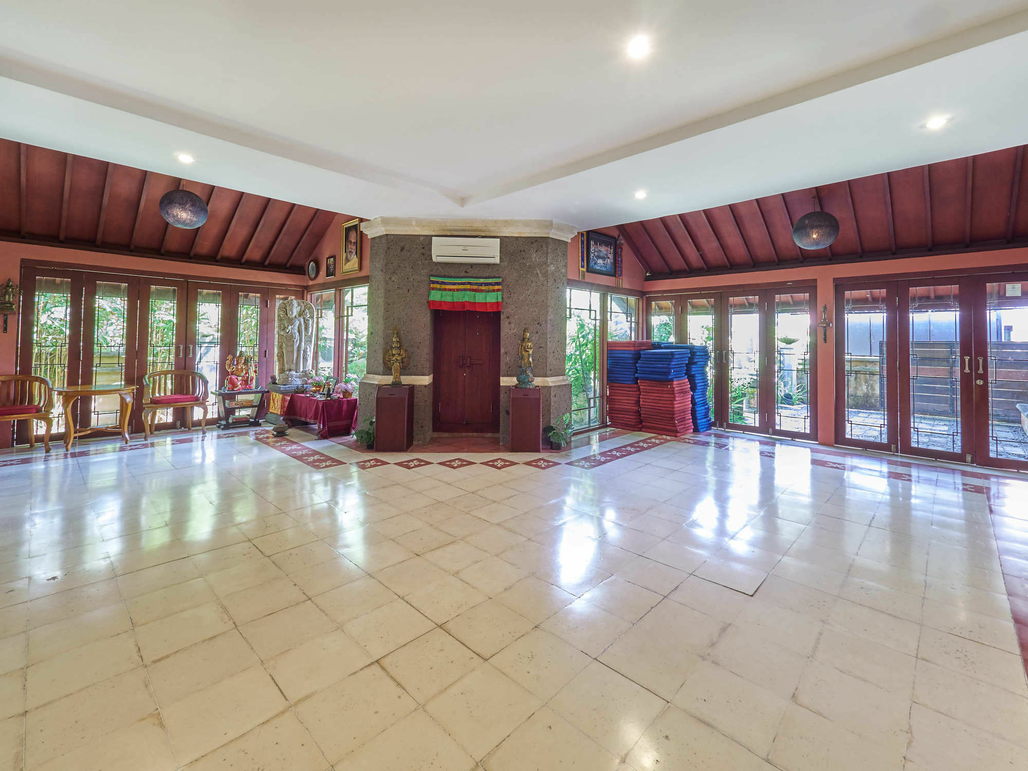 Al-Isha Dharamshala Hotel Kuta Lombok Eksteriør billede